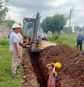 Cuando el agua llega, mejora la vida: 95 familias beneficiadas