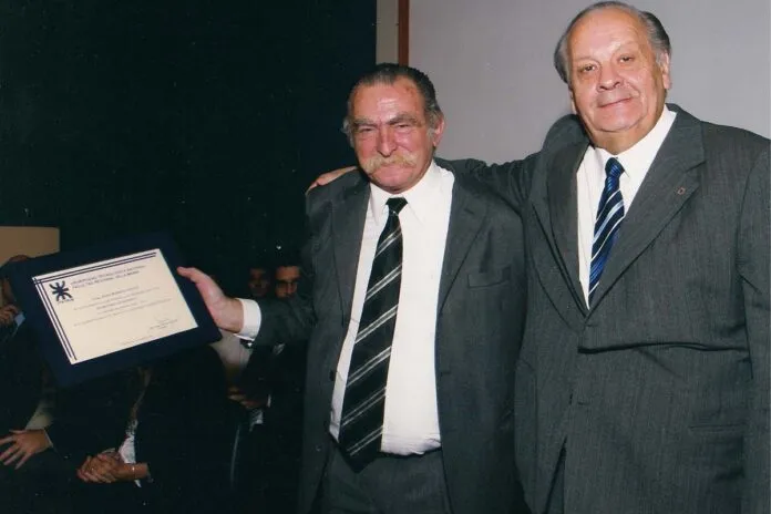 "Un puente hacia la UTN que soñamos": el sentido homenaje peronista al Ing. Juan Carlos Peretti