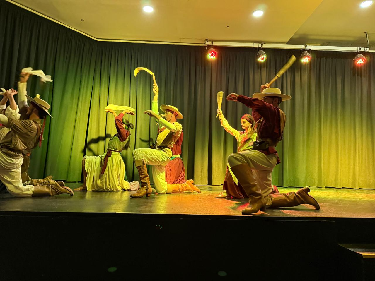 Federalismo en escena: música, danza e historia en el Teatro Verdi