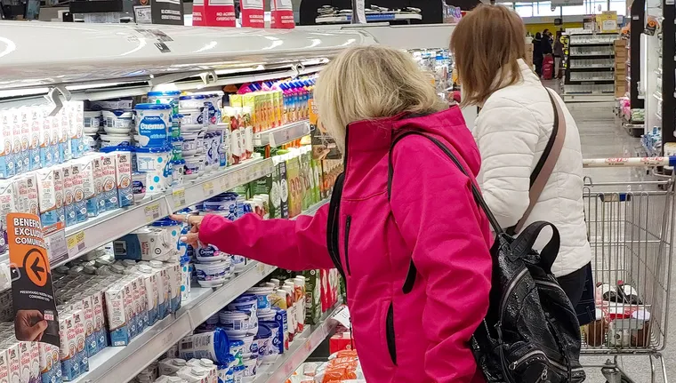 Pymes y cooperativas, el freno local al encarecimiento de la leche