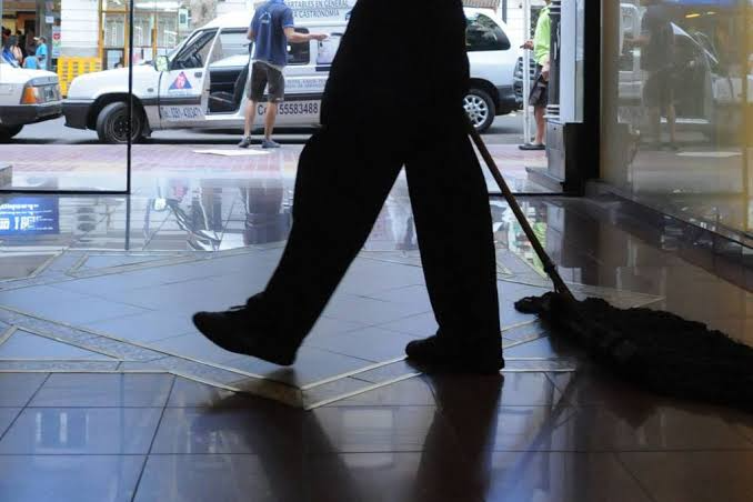 Porteros: qué es el adicional del 20% y cuándo debe pagarse