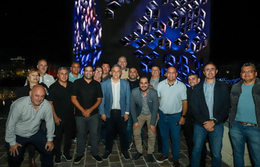 Con Garmendia al frente, el interior sindical llevó la alarma laboral al Panal