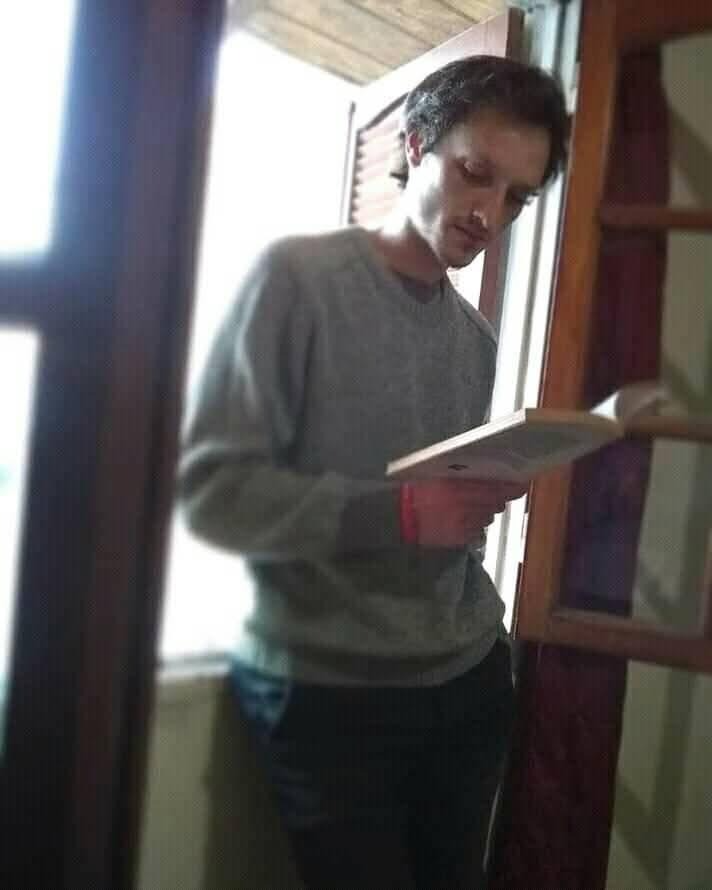 Joaquín Herrara, politólogo egresado del campus UNVM. Actualmente reside en España.
